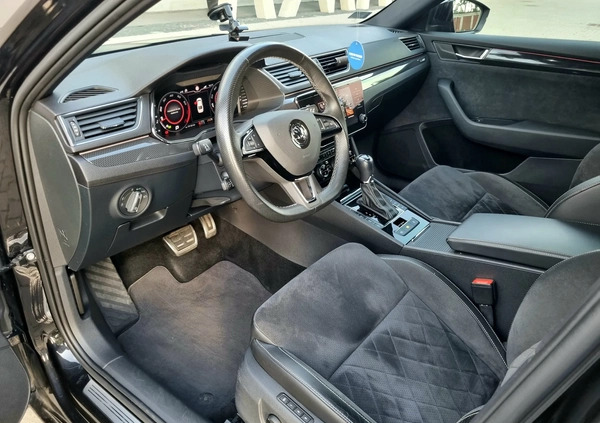 Skoda Superb cena 150000 przebieg: 85000, rok produkcji 2019 z Koprzywnica małe 562